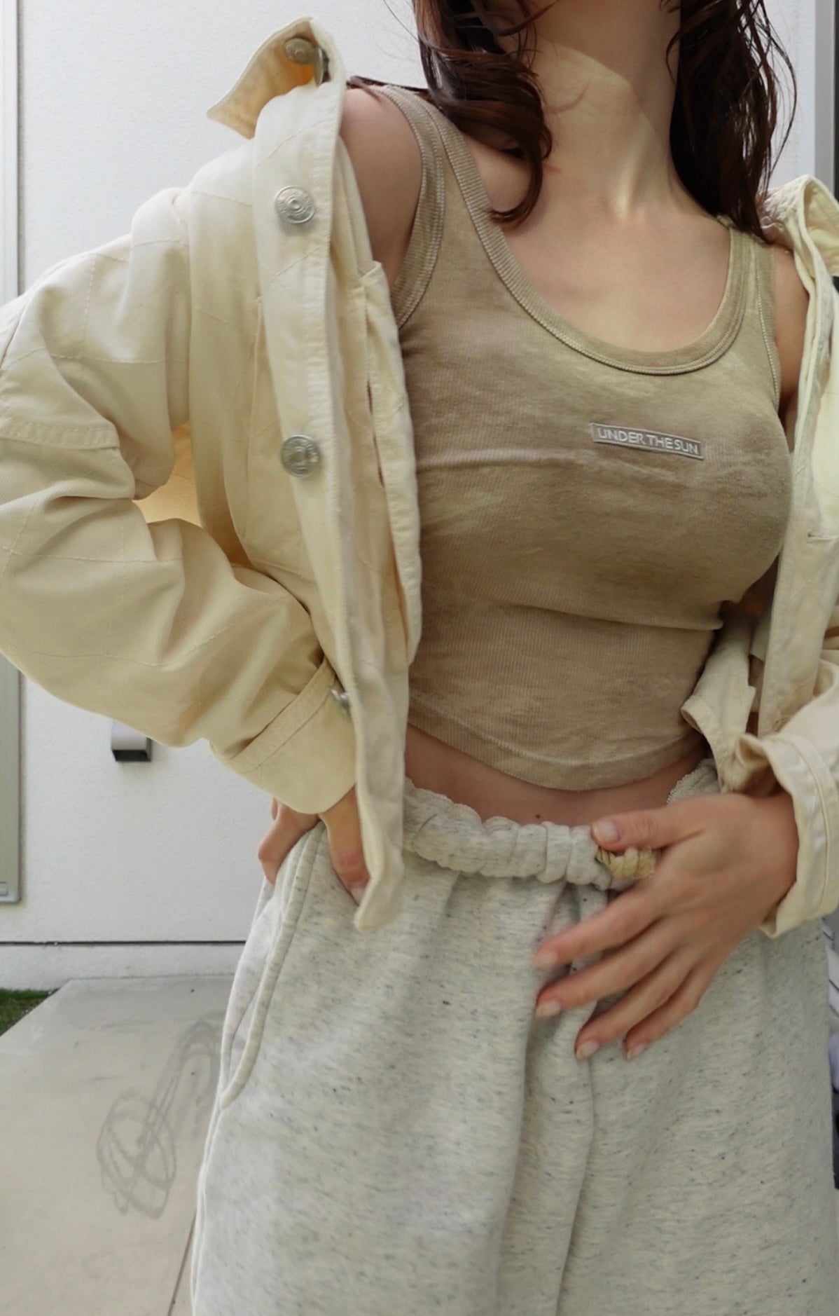 カップ付きタンクトップ