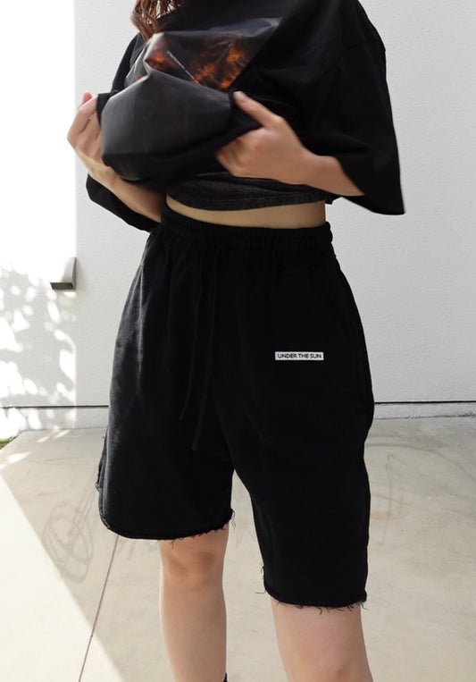 ハーフパンツ